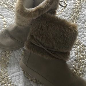 Toms Boots Girls Size 1